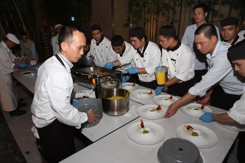 Iron Chef David Thai himself prepared good food for attendants
