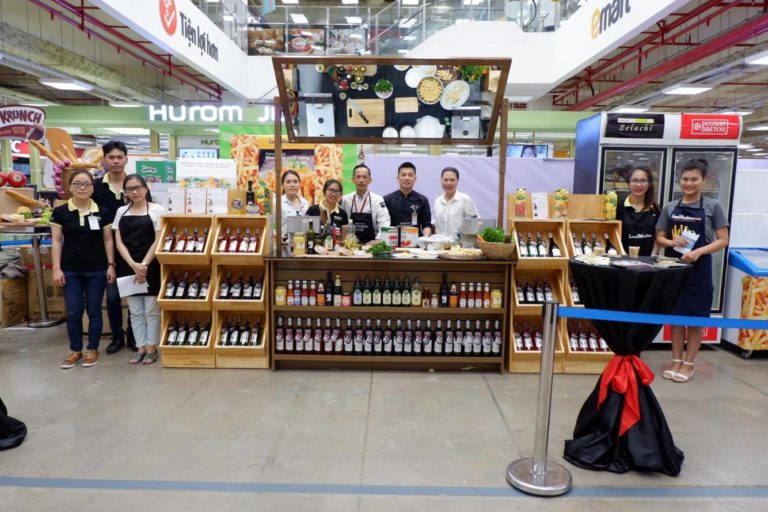 WINE AND GASTRONOMY EVENT AT E-MART